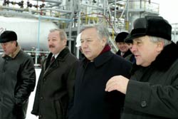 Премьер приехал на Полтавщину неожиданно и привез нерадостную весть о повышении тарифов на газ для населения