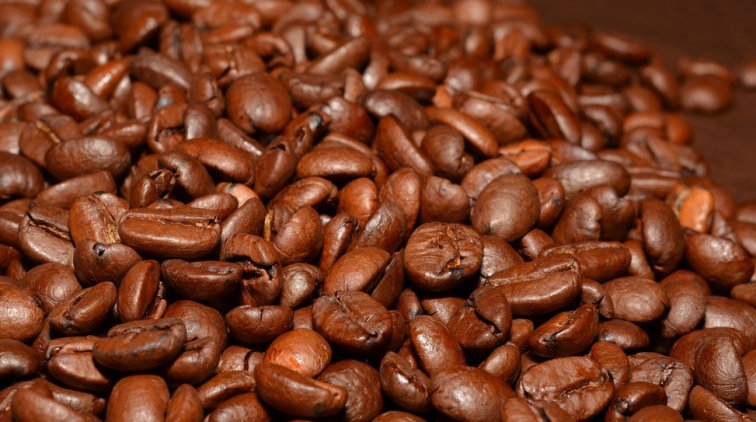 Свежеобжаренный зерновой кофе