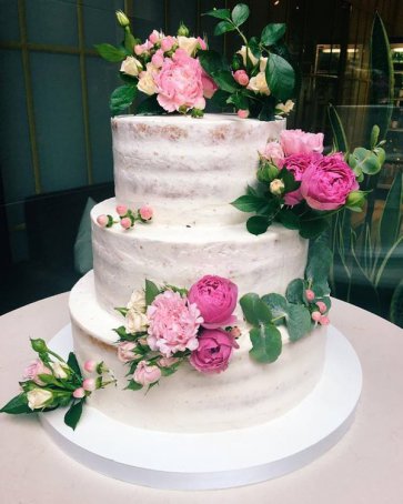 Заказать онлайн свадебный торт в Киеве