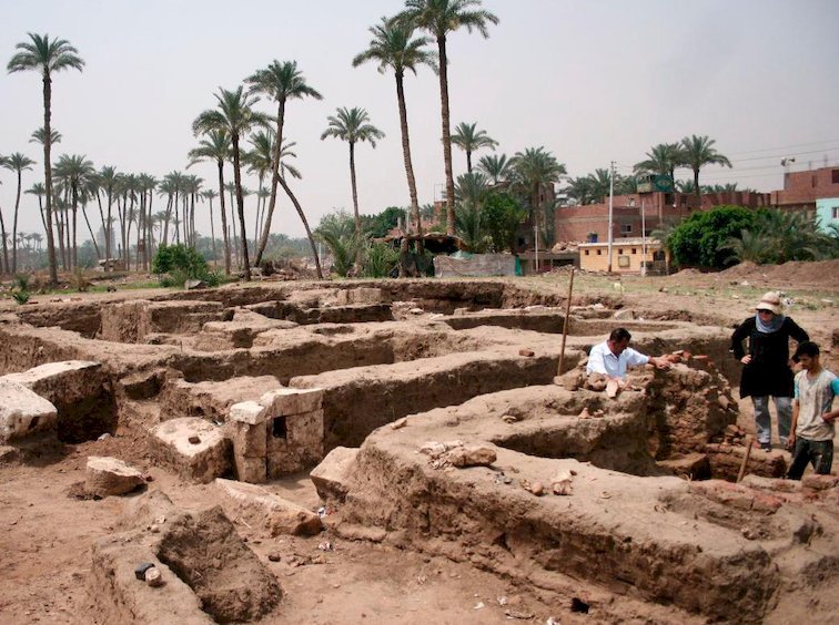 Раскопки в Египте