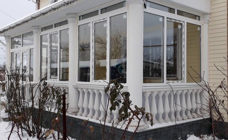 Окна и балконные конструкции по доступным ценам