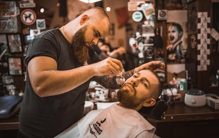 Уход за бородой, мужские стрижки в Киеве