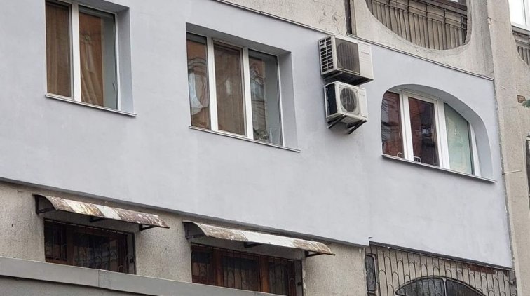Утепление фасада квартиры пенопластом и минватой