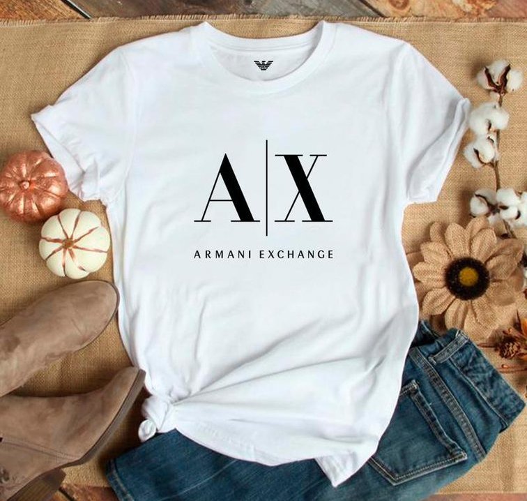 Как отличить подделку от оригинала женской футболки Armani