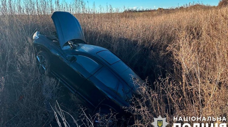 З’їхав у кювет: троє травмованих у ДТП на Полтавщині