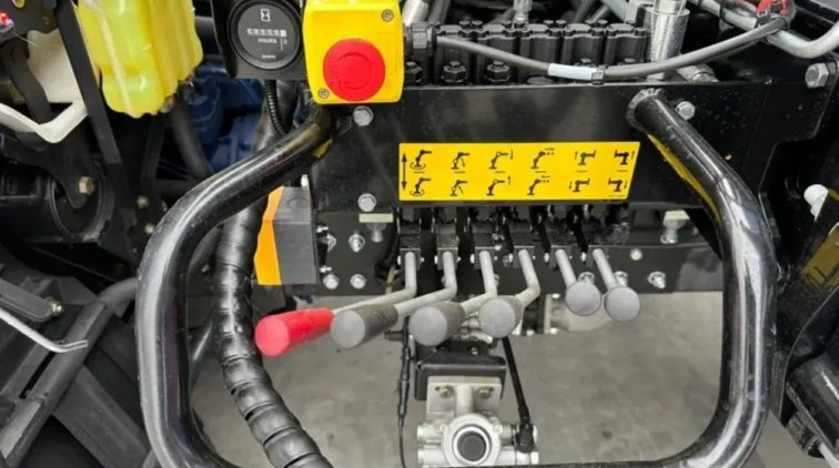 Dayun СGC 1060 с краном и комфортной кабиной сошёл с конвейера в Кременчуге